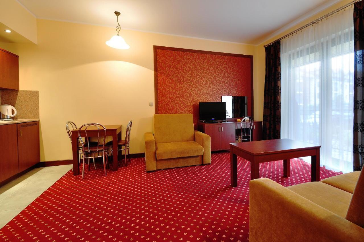 Apartamenty Continental Krynica Morska Exterior foto