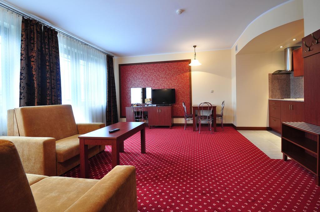 Apartamenty Continental Krynica Morska Zimmer foto